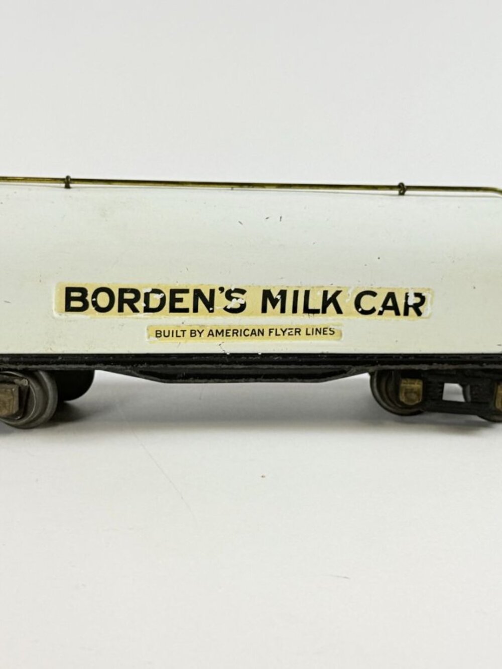 American Flyer O Gauge 412 Vintage Bordens Milk Car 1939-1940 - Picture 3 of 12